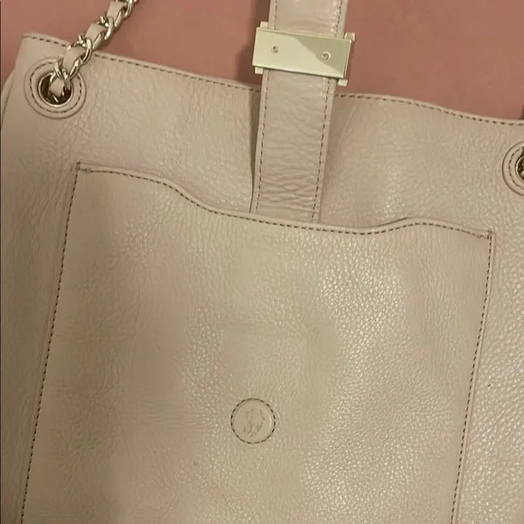 Tory Burch Cream Leather Shoulder Bag with Chain Strap - Picture 5 of 5